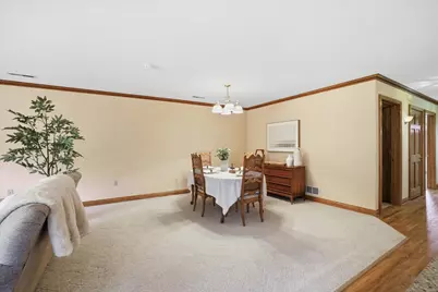 465  Hartford Sq #1, Hartford, WI 53027 - Photo 7