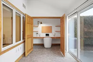 465 Hartford Square, Hartford, WI 53027 - Photo 27