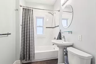 1425 E Russell Ave, Milwaukee, WI 53207 - Photo 21