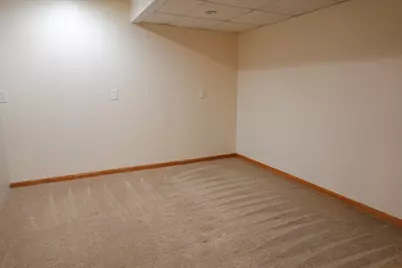 715  Torrey Pines Dr, Twin Lakes, WI 53181 - Photo 23