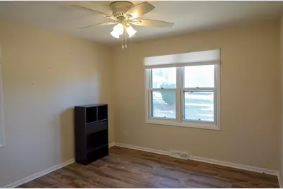 715  Torrey Pines Dr, Twin Lakes, WI 53181 - Photo 13