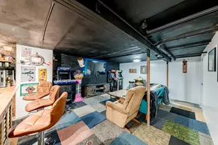 5725 Charles St, Racine, WI 53402 - Photo 23