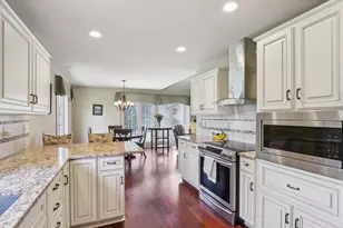 W203N16184 Pin Oak Cir, Jackson, WI 53037 - Photo 13