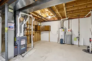 W203N16184 Pin Oak Cir, Jackson, WI 53037 - Photo 37