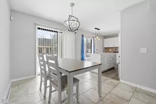 6113 W Calumet Rd, Milwaukee, WI 53223 - Photo 5