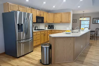 W4604 W Palmer Rd, Geneva, WI 53147 - Photo 3