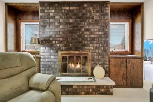 7953 Chapel Hill Ct, Franklin, WI 53132 - Photo 19