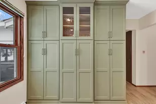 7953 Chapel Hill Ct, Franklin, WI 53132 - Photo 17