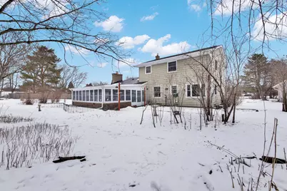 7953  Chapel Hill Ct, Franklin, WI 53132 - Photo 33