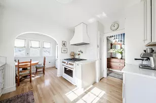 2867 N 72nd St, Milwaukee, WI 53210 - Photo 9