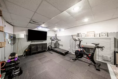 2867 N 72nd St, Milwaukee, WI 53210 - Photo 29