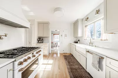 2867 N 72nd St, Milwaukee, WI 53210 - Photo 13