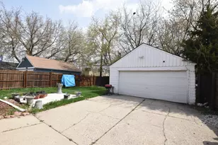 4040 N 11th St, Milwaukee, WI 53209 - Photo 3