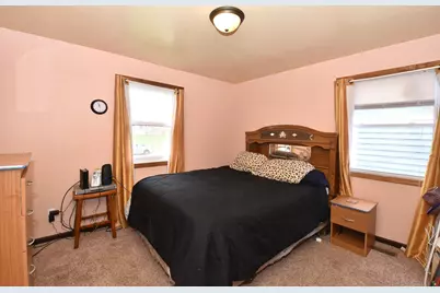 4040 N 11th St, Milwaukee, WI 53209 - Photo 15