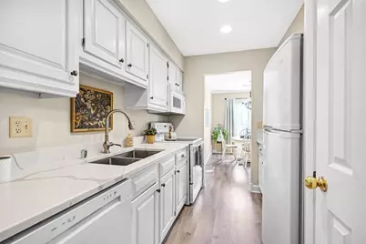 12980 W Bluemound Rd #108, Elm Grove, WI 53122 - Photo 17