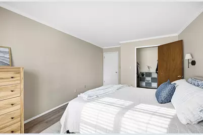 12980 W Bluemound Rd #108, Elm Grove, WI 53122 - Photo 25