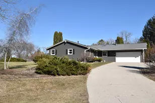 2940 Woodland Ct, Richfield, WI 53017 - Photo 1