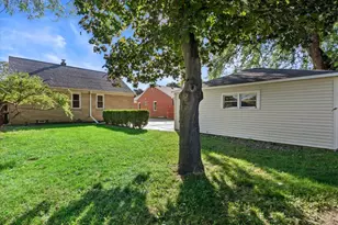 3251 N 94th St, Milwaukee, WI 53222 - Photo 23