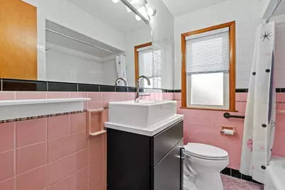 3251 N 94th St, Milwaukee, WI 53222 - Photo 15