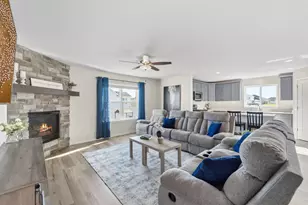 431 Nottingham Dr, Racine, WI 53182 - Photo 25