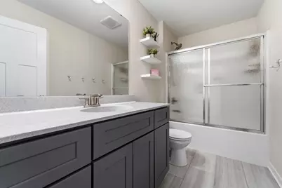 431  Nottingham Dr, Racine, WI 53182 - Photo 17