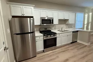 340 E Archer Ave, Milwaukee, WI 53207 - Photo 5