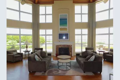 3930 S Lake Dr #511, Saint Francis, WI 53235 - Photo 39