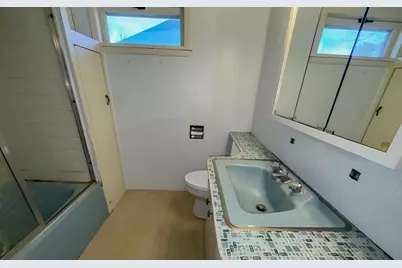 516  McColm St, Plymouth, WI 53073 - Photo 15