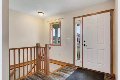 1392  Rosewood Trl, Onalaska, WI 54650 - Photo 3