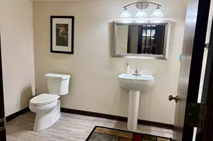 6183 S 40th St, Greenfield, WI 53221 - Photo 39