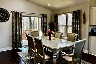 6183 S 40th St, Greenfield, WI 53221 - Photo 21