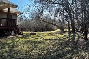 6183 S 40th St, Greenfield, WI 53221 - Photo 59