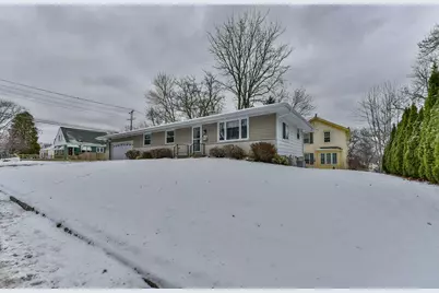 1370 S 122nd St, West Allis, WI 53214 - Photo 29