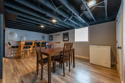 1370 S 122nd St, West Allis, WI 53214 - Photo 15