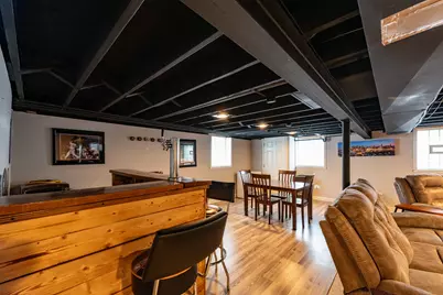 1370 S 122nd St, West Allis, WI 53214 - Photo 19