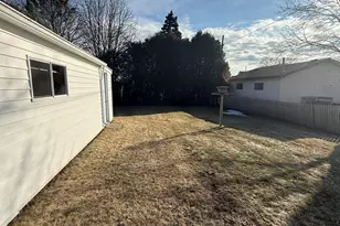 819 24th St, Two Rivers, WI 54241 - Photo 19