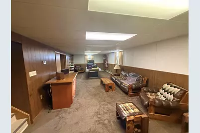 819  24th St, Two Rivers, WI 54241 - Photo 15