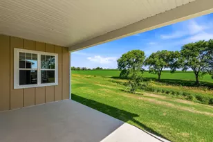 112 Luxembourg Brotherhood Blvd, Belgium, WI 53004 - Photo 31