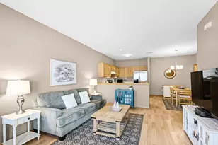 2418 Fox River Pkwy, Waukesha, WI 53189 - Photo 3