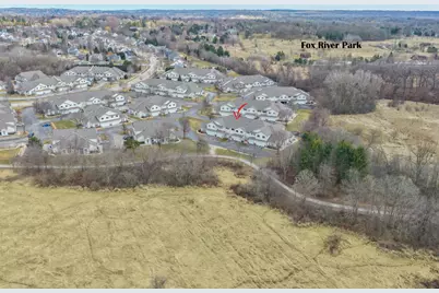 2418  Fox River Pkwy #I, Waukesha, WI 53189 - Photo 25