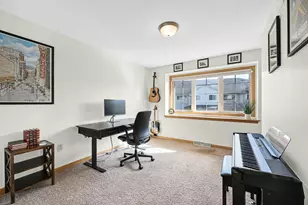 2418 Fox River Pkwy, Waukesha, WI 53189 - Photo 19