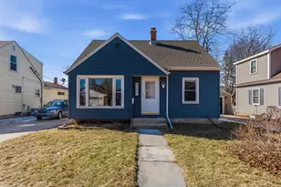 425 N Webster St, Port Washington, WI 53074 - Photo 25