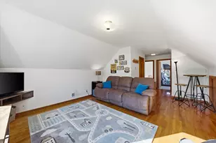 8223 Portland Ave, Wauwatosa, WI 53213 - Photo 17