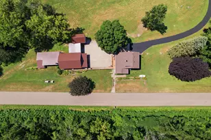 S2232 State Road 35 -, Belvidere, WI 54610 - Photo 9