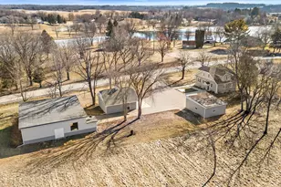N7243 N Crystal Lake Rd, Beaver Dam, WI 53916 - Photo 43