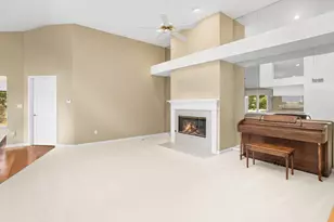 W173N8035 Shady Ln, Menomonee Falls, WI 53051 - Photo 29