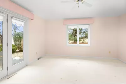 W173N8035  Shady Ln, Menomonee Falls, WI 53051 - Photo 37