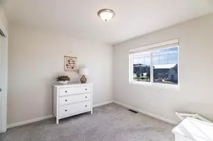 w198n5020 Hickory St, Menomonee Falls, WI 53051 - Photo 41