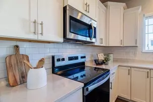 w198n5020 Hickory St, Menomonee Falls, WI 53051 - Photo 15