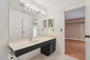 9169 N 70th St, Milwaukee, WI 53223 - Photo 13